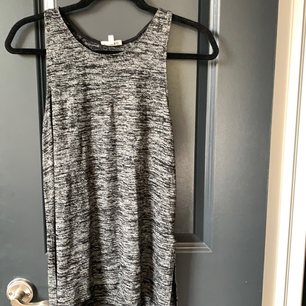 Wilfred Free Grey Tank